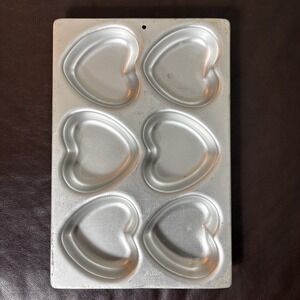 Vintage Wilton 6 Heart Mini Cake Pan 1972‎ #508-1104 Made In Korea